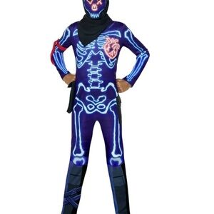 Inspirits Designs Fortnite Party Trooper child costume med 8-10. NWT